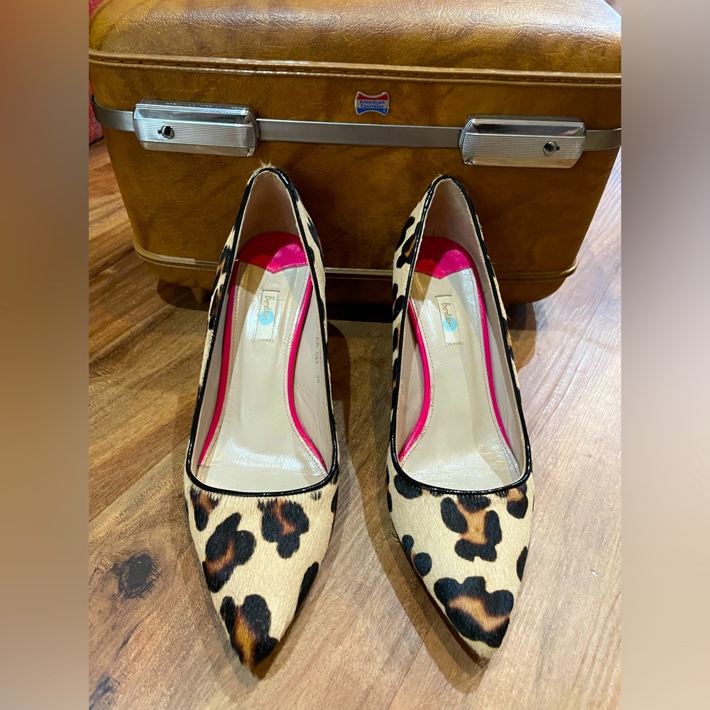 💕 Boden Spain Leather/fur Cheetah Print Pumps 38